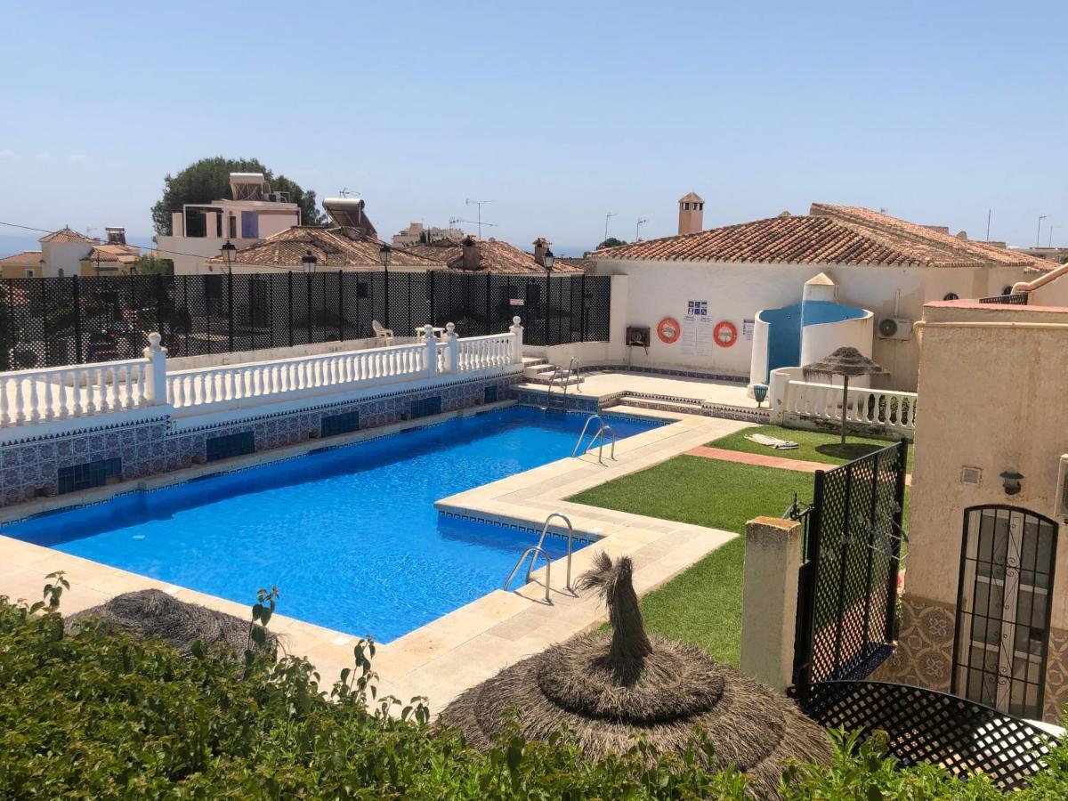 Casa Lesley Anne Daire Nerja Dış mekan fotoğraf